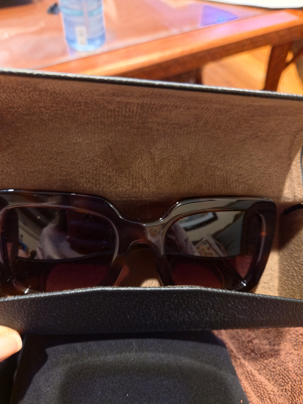 Burberry Tortoiseshell Brown Gradient Square Sunglasses In Original Box. - Picture 7 of 8
